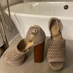 Joe’s Jeans Shoes Suede Platform Size 7.5